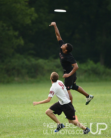 2012 Chesapeake Invite Saturday Action