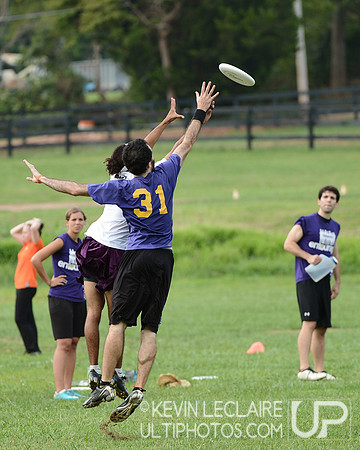 2012 Chesapeake Invite Saturday Action