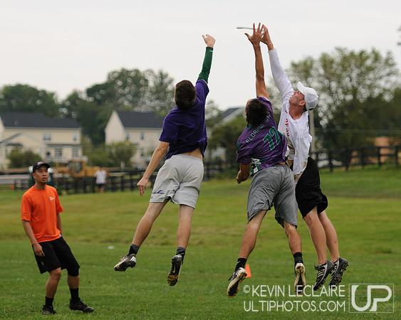 2012 Chesapeake Invite Saturday Action
