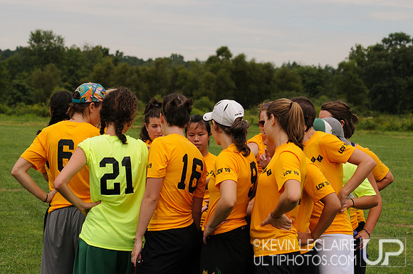 2012 Chesapeake Invite Saturday Action