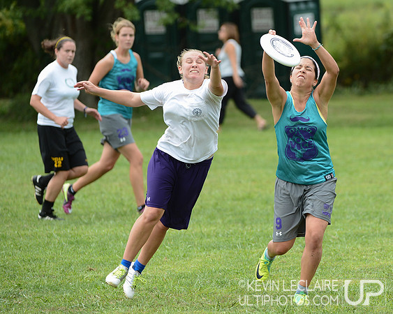2012 Chesapeake Invite Saturday Action