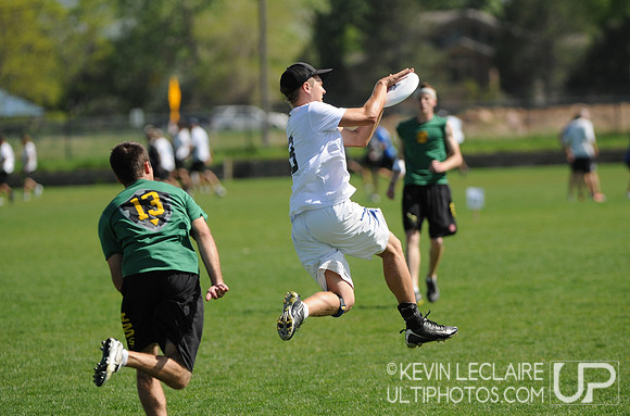 Friday College Championships Preview Highlights