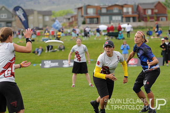 Saturday 2:30pm round -- 2011 USAU College Championships
