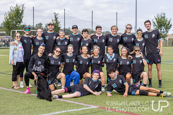 2025 Mid-Atlantic Club Regionals Philly Cupcakes Team Photo