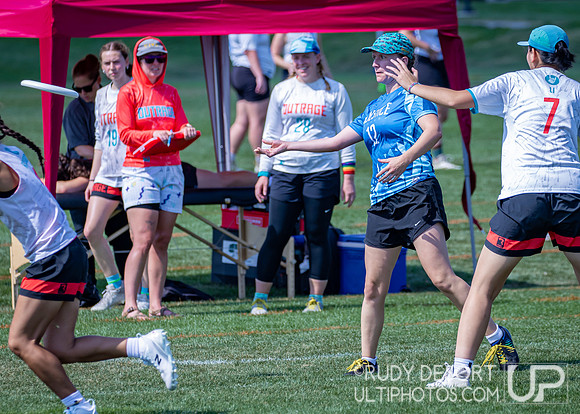 Womens Pool Play: Great Lakes Regional Championships 2025