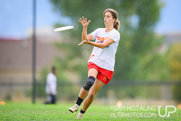 Oregon Scorch vs Seattle Spoke USAU Northwest Regional Championship at Regional Athletic Complex