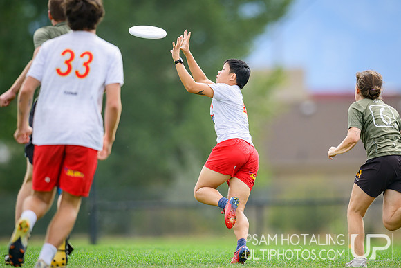 Oregon Scorch vs Seattle Spoke USAU Northwest Regional Championship at Regional Athletic Complex
