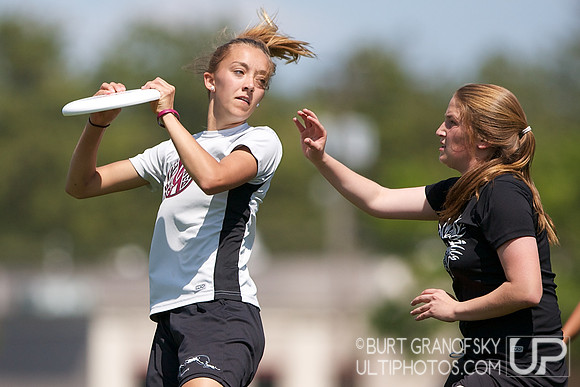 Girls Division, Championship -- 2012 USAU HS Northeasterns