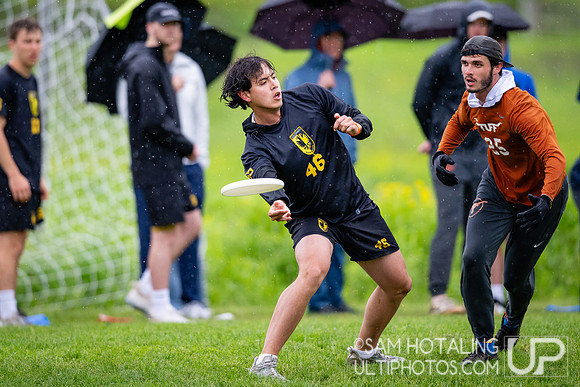 Pre-quarterfinals at USAU DI College Championships