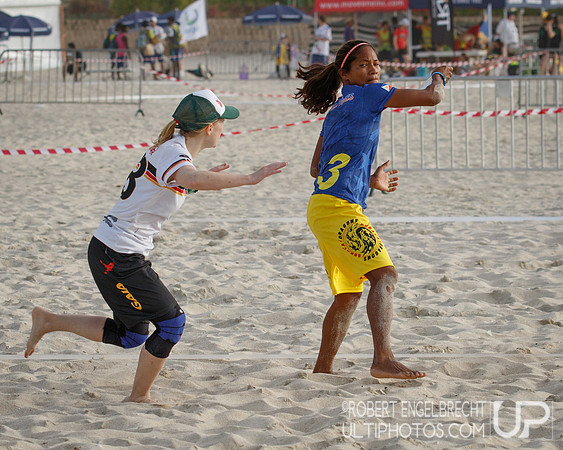 WCBU 2015 Mon, Women Master, PHI vs GER