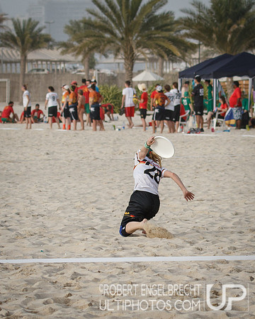 WCBU 2015 Mon, Women Master, PHI vs GER