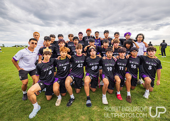 Reign - Team Photo - . Edmonton, AB: Canadian Ultimate Juniors C