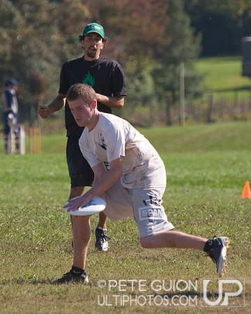Sunday Final Round Action -- 2011 Hucks off the Hilltop