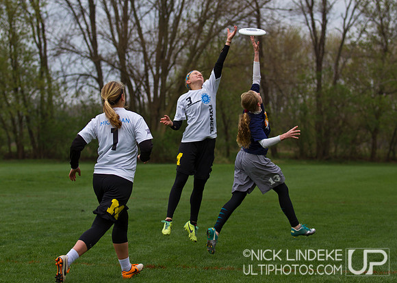 Saturday action from Great Lakes Regionals 2015
