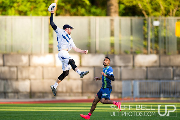 Riptide_Cascades20150425_185502_JBP01052