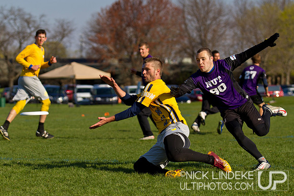 Sunday action from Great Lakes Regionals 2015
