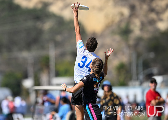 Friday R2 Qtrs - USA Ultimate Club Champs 2022