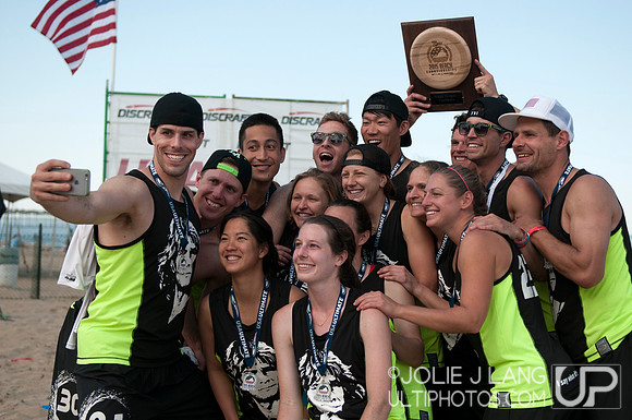 Point Break Team Photo - Mixed - USA Ultimate Beach Championships 2015