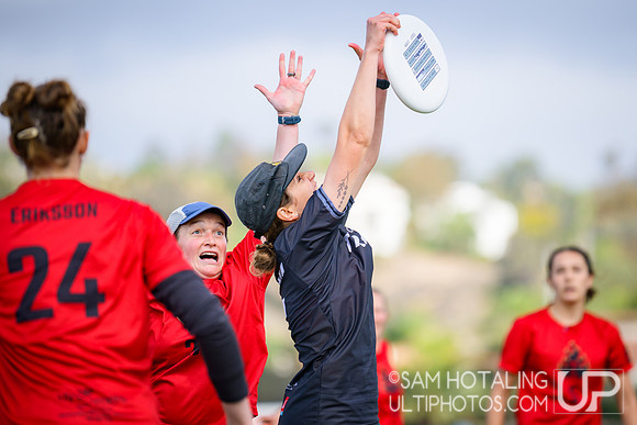 Highlights from pool play at USAU Club Championships, Surf Cup Sports Park