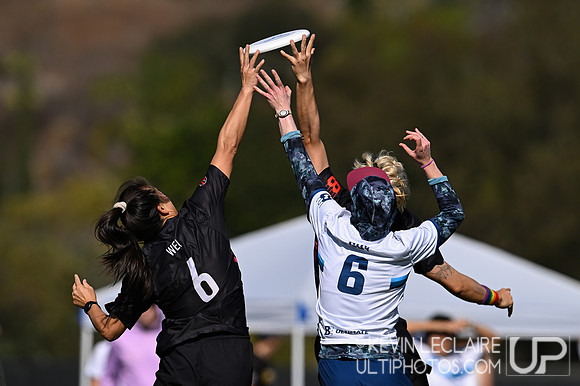 Phoenix v Molly Brown - Thurs Pool Play R3 - Club Champs 2025