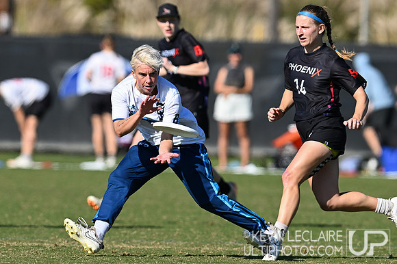 Phoenix v Molly Brown - Thurs Pool Play R3 - Club Champs 2025