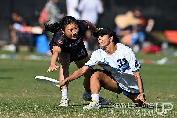 Phoenix v Molly Brown - Thurs Pool Play R3 - Club Champs 2025