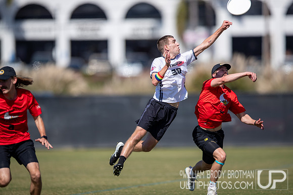Day 1 of the 2025 USA Ultimate Club Nationals
