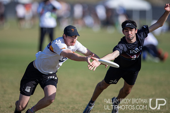 Day 2 of the 2025 USA Ultimate Club Nationals