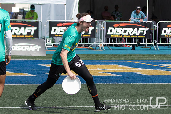 Truck Stop vs Johnny Bravo in finals at USA Ultimate National Championships