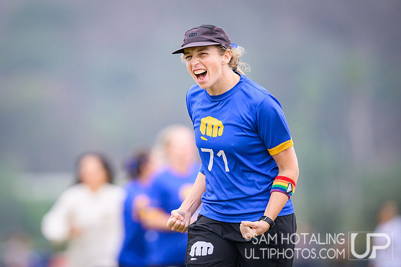 Fury vs Molly Brown in semifinals at USAU Club Championships, Surf Cup Sports Park