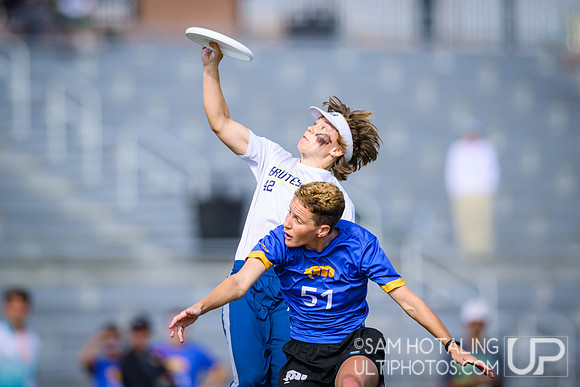 Brute Squad vs Fury in finals at USAU Club Championships, Canyon Crest High School