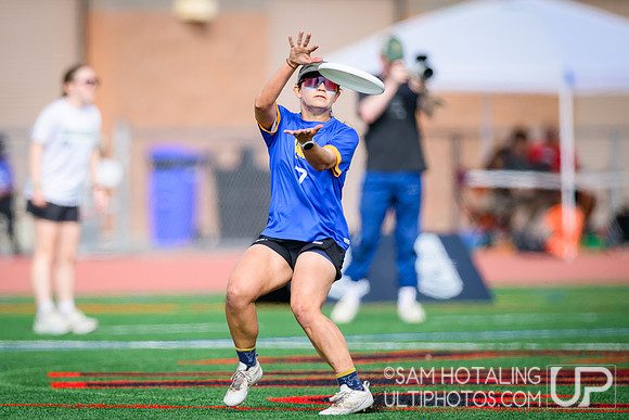 Brute Squad vs Fury in finals at USAU Club Championships, Canyon Crest High School