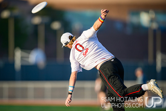 Hybrid vs shame. in semifinals at USAU Club Championships, Canyon Crest High School