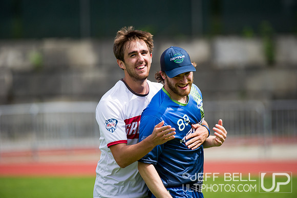 Riptide_Growlers20150510_145728_JBP01280