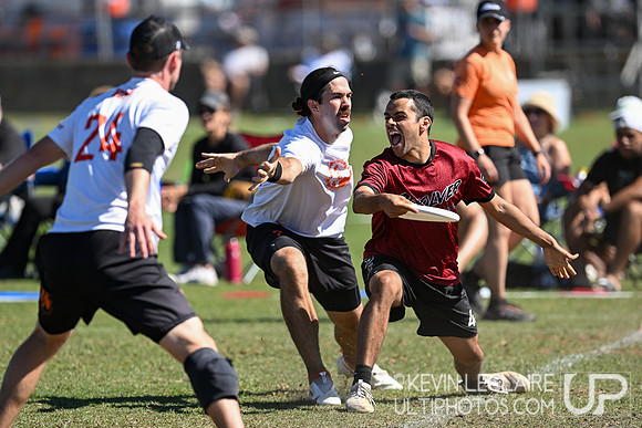 Revolver vs Ring of Fire - Thursday Pool R2 - USA Ultimate Club