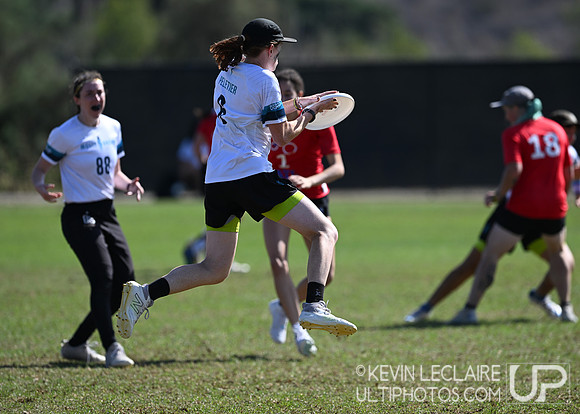 Molly Brown v Ozone - Thurs Pool R3 - USA Ultimate Club Champs 2022