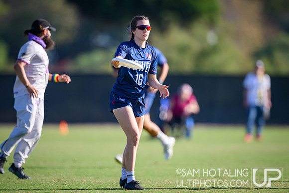 Tower vs Mile High Trash at USAU Club Championships, Surf Cup Sports Park