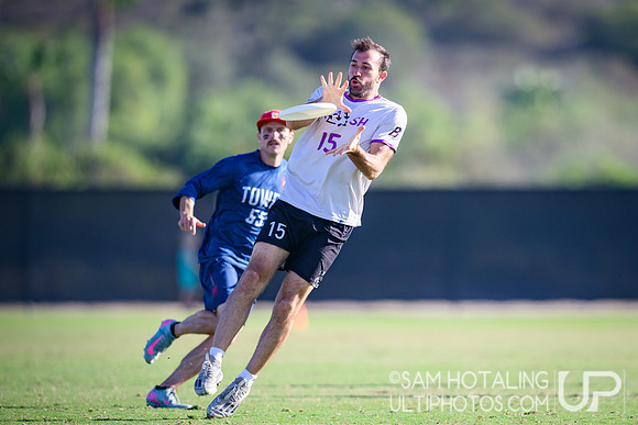 Tower vs Mile High Trash at USAU Club Championships, Surf Cup Sports Park