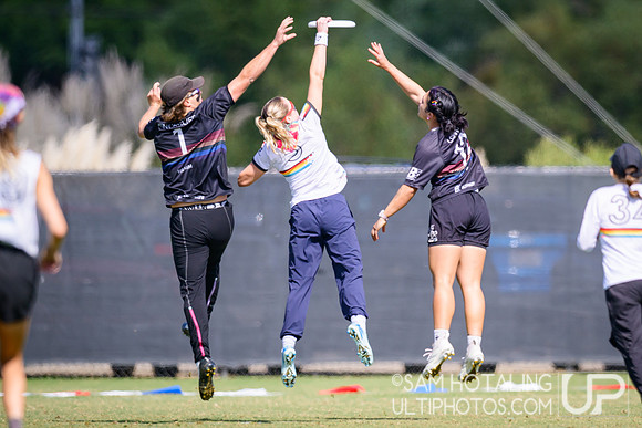 Austin Disco Club vs Mile High Trash at USAU Club Championships, Surf Cup Sports Park