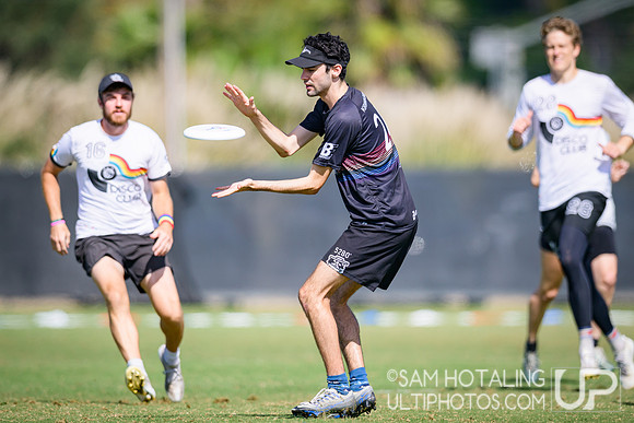 Austin Disco Club vs Mile High Trash at USAU Club Championships, Surf Cup Sports Park