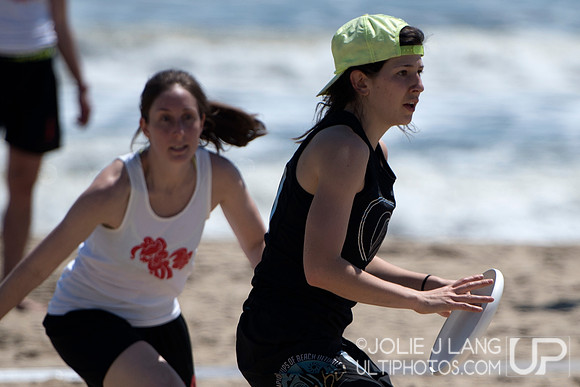 Women's Semis - USAU Beach Nationals 2015