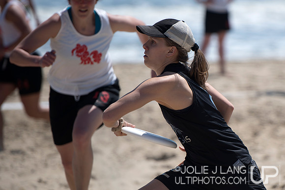 Women's Semis - USAU Beach Nationals 2015