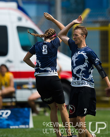 Drag'n Thrust vs. Polar Bears -- WUCC Mixed Final