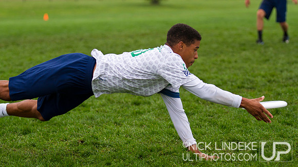 Sunday Action - D-III College Championships