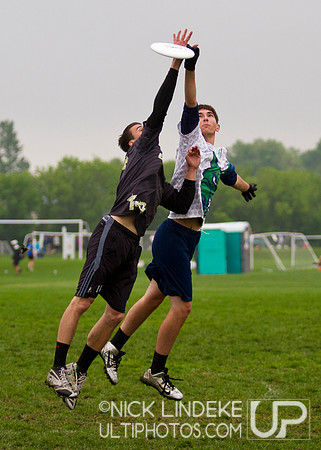 Sunday Action - D-III College Championships