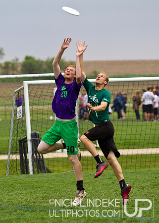 Sunday Action - D-III College Championships
