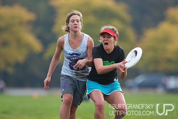 Saturday Action, Women's Division, USAU 2012 Northeast Regionals