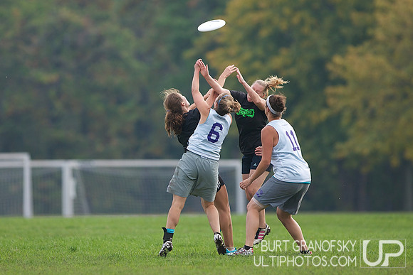 Saturday Action, Women's Division, USAU 2012 Northeast Regionals
