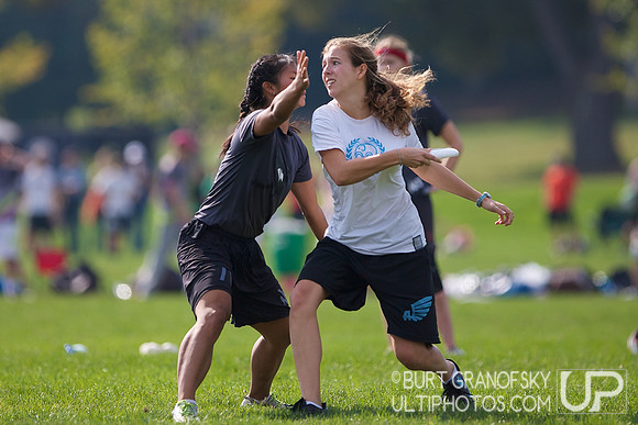 Saturday Action, Women's Division, USAU 2012 Northeast Regionals
