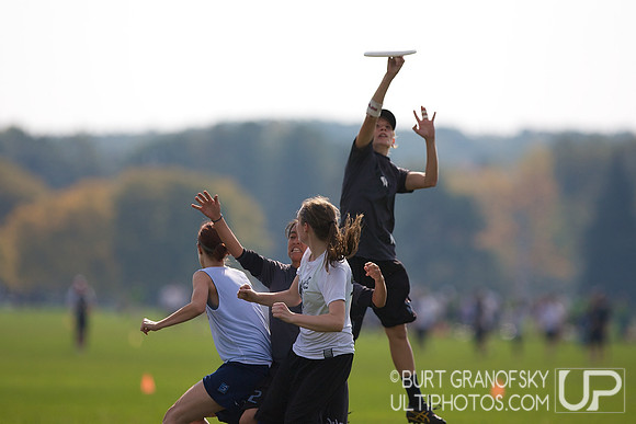 Saturday Action, Women's Division, USAU 2012 Northeast Regionals